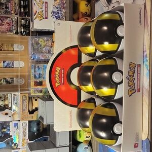 (1) Ultra ball Pokeball (EMPTY)